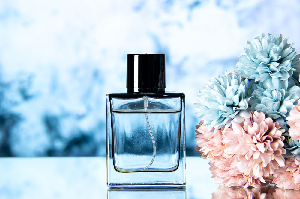 10 best places to shop for perfume deals on Cyber Monday 2022